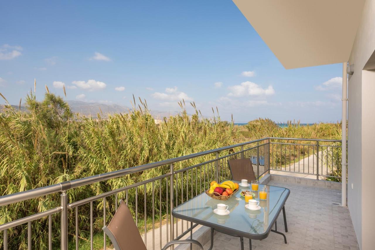 Sea Breeze Apartments كوليمفاري المظهر الخارجي الصورة
